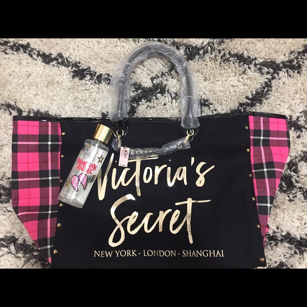 Victoria’s Secret Purse and Mist